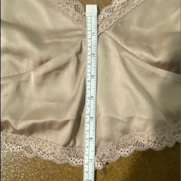 Lace Strap Crop Top - Picture 6 of 6